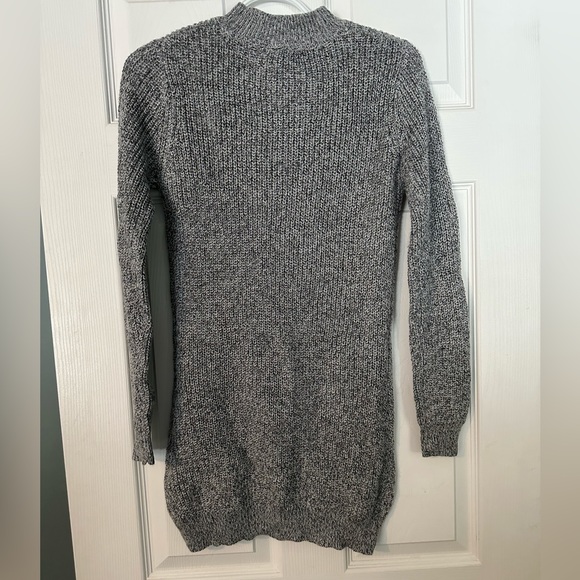 Dynamite Sweater - Picture 5 of 7